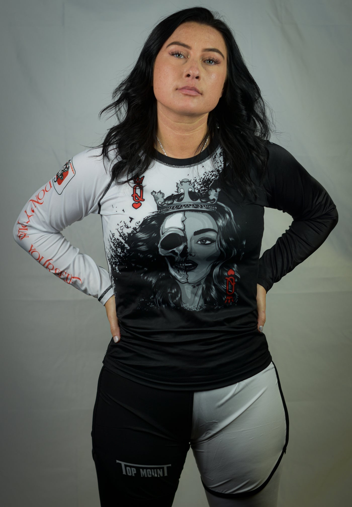 TopmounT Savage Queen Long Sleeve Rashguard